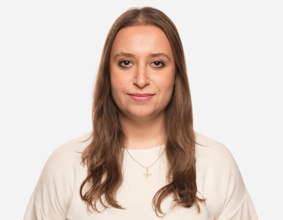 Scarlet Dib — Community Manager